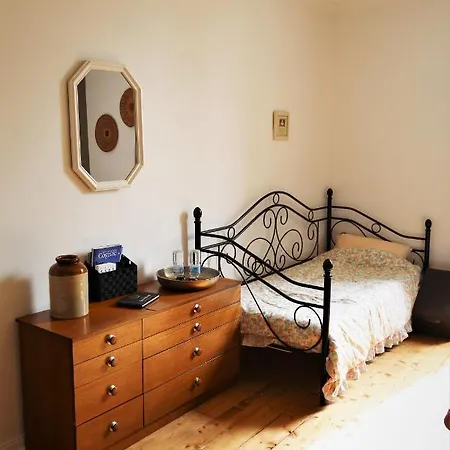 Le Bonheur- Cognac Bed and Breakfast Hiersac