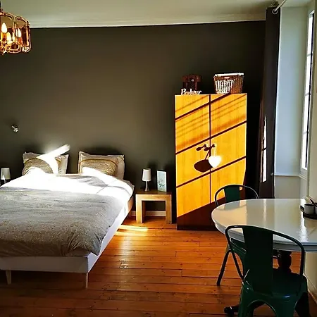 Bed & Breakfast Le Bonheur- Cognac 3*