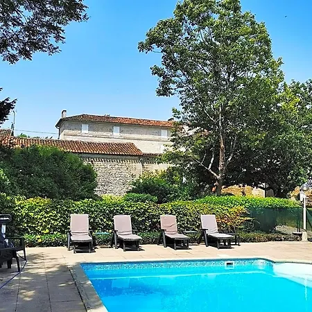 Le Bonheur- Cognac Bed & Breakfast Hiersac